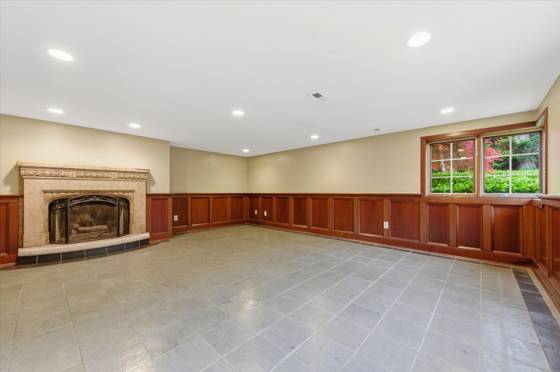 1041 Heather Way, Ann Arbor, MI 48104 photo 5