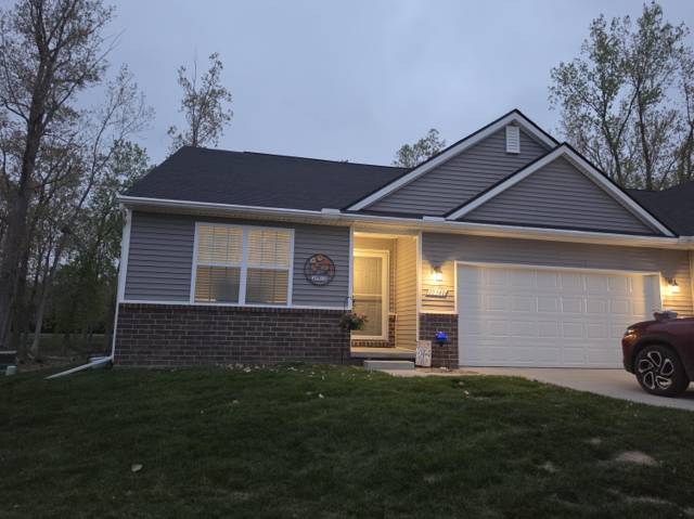 10340 Swan Lake Circle, Ypsilanti, MI