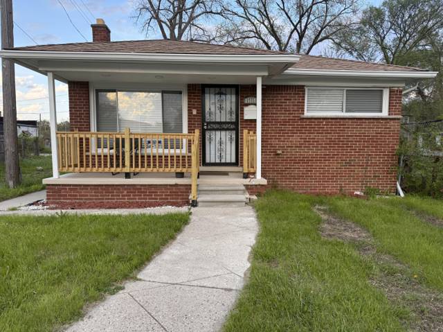15118 Sorrento Avenue, Detroit, MI