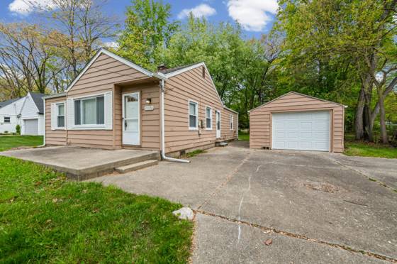 20480 Mada Avenue, Southfield, MI 48075 photo 2