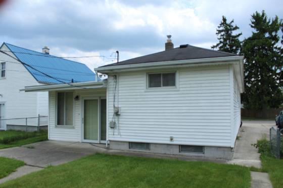 1353 Davis Street, Ypsilanti, MI 48198 photo 2