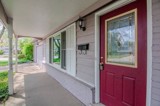 2053 Yorktown Drive, Ann Arbor, MI 48105 photo 2