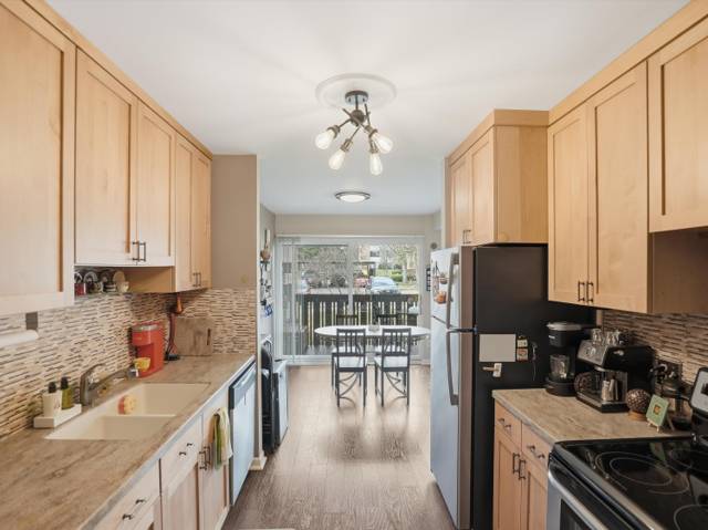 1265 S Maple Road #206, Ann Arbor, MI