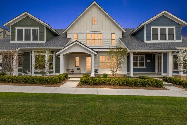 203 Mill Circle, Northville, MI