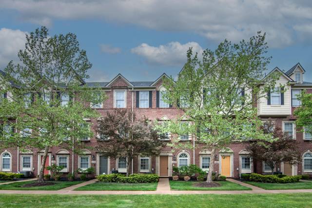 45587 N Stonewood Road, Canton, MI