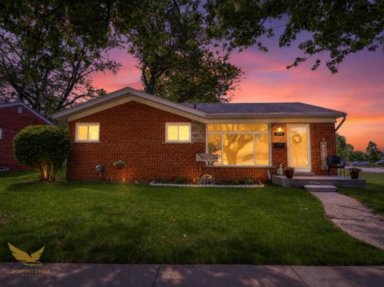 21114 Danbury Street, Clinton Twp, MI 48035 photo 2