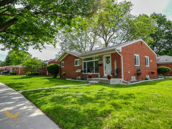 21114 Danbury Street, Clinton Twp, MI 48035 photo 4