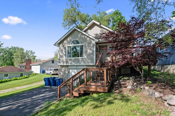 1008 Beachland Boulevard, Waterford, MI 48328 photo 3