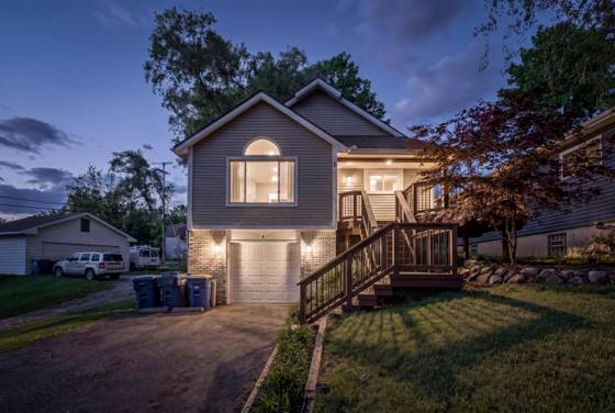 1008 Beachland Boulevard, Waterford, MI 48328 photo 4
