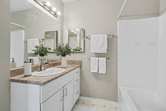 2103 Stone School Circle, Ann Arbor, MI 48108 photo 5