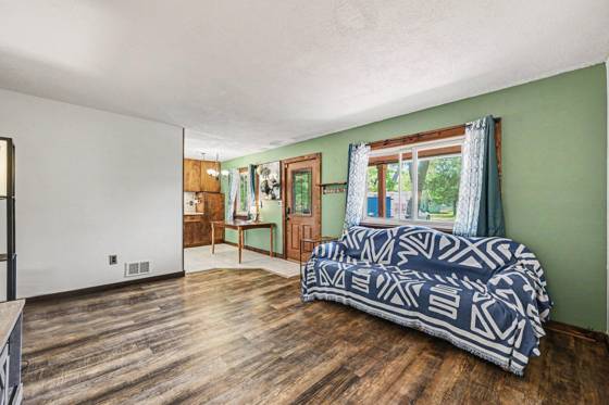 6550 Saline Drive, Waterford, MI 48329 photo 5