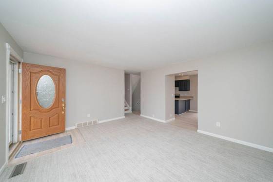 3212 Lockridge Drive, Ann Arbor, MI 48108 photo 4