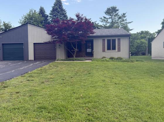 741 Woods Court, Walled Lake, MI 48390 photo 2