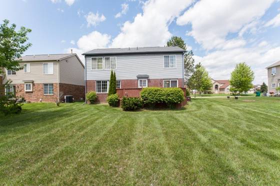 8876 Tamarack Lane, Ypsilanti, MI 48197 photo 2
