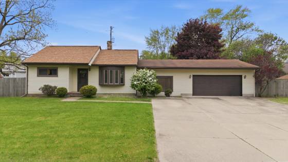 3350 Pearl Drive, Monroe, MI 48162 photo 2