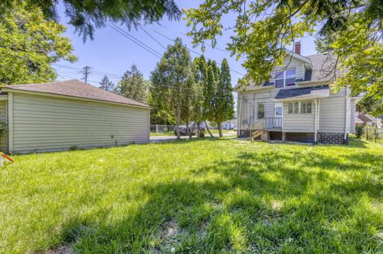 7359 Engleman Avenue, Center Line, MI 48015 photo 4
