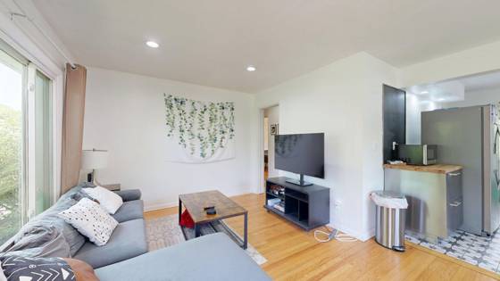 1810 E Stadium Boulevard, Ann Arbor, MI 48104 photo 2