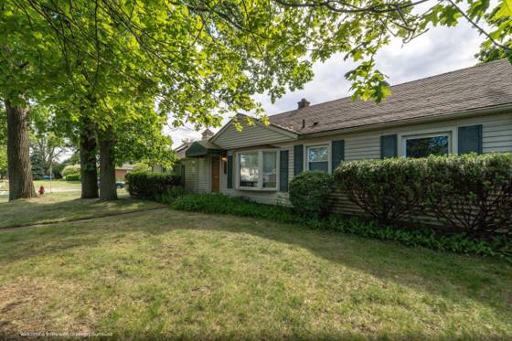 14521 Merriman Road, Livonia, MI 48154 photo 2