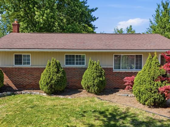 38212 N Rickham Court, Westland, MI 48186 photo 2
