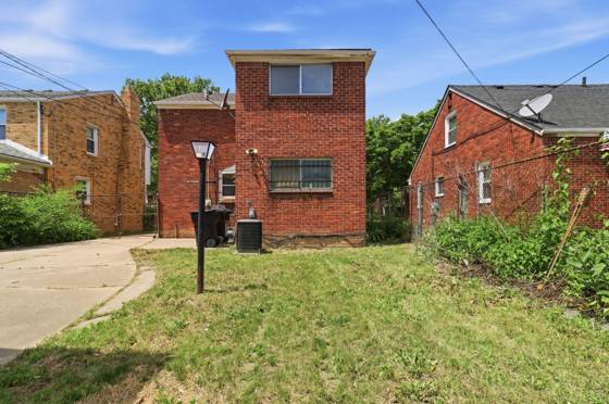 9076 Dawes Street, Detroit, MI 48204 photo 3