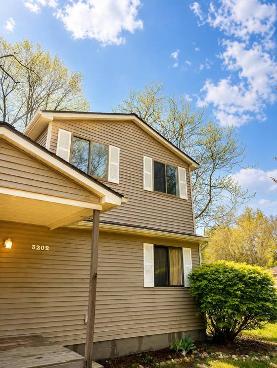 3202 Giddings Boulevard, Highland, MI 48356 photo 2