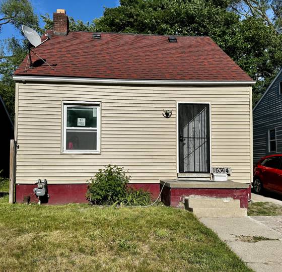 15364 S Freeland Street, Detroit, MI 48227 photo 2