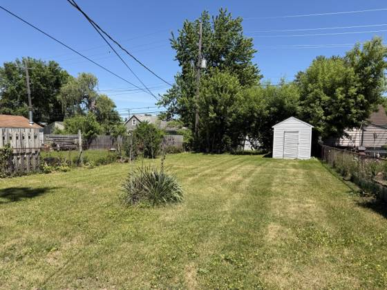 18852 Indian, Redford, MI 48240 photo 3