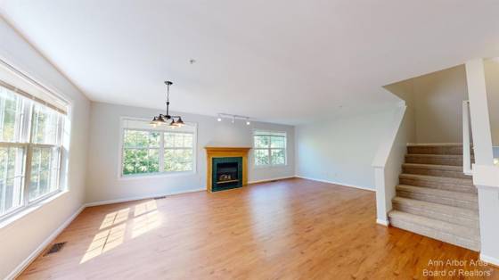 2813 Barclay Way, Ann Arbor, MI 48105 photo 3