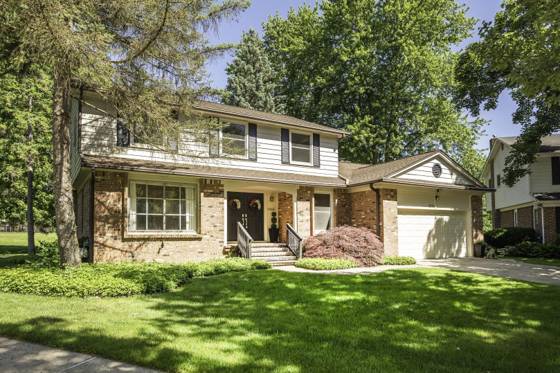 3363 Yellowstone Drive, Ann Arbor, MI 48105 photo 2