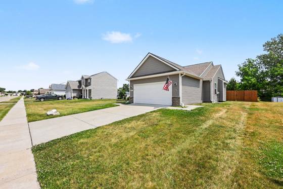 831 Sarah Lane, Milan, MI 48160 photo 3