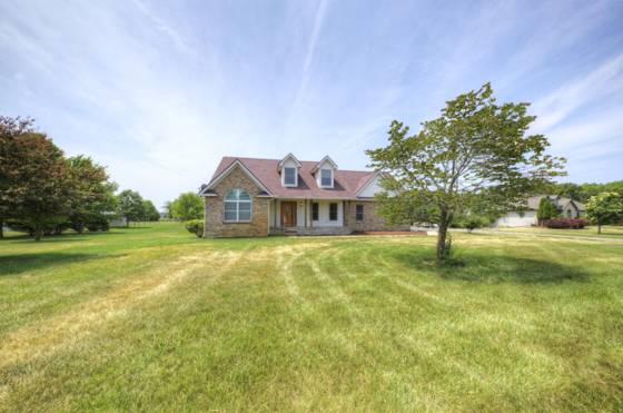 1062 Deer Valley Lane, Manchester, MI 48158 photo 3