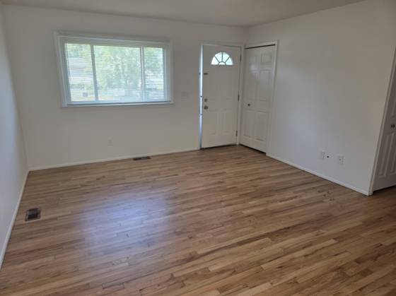 1060 Commonwealth Avenue, Ypsilanti, MI 48198 photo 4