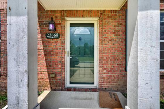 23668 Northstone Village Drive, Taylor, MI 48180 photo 4