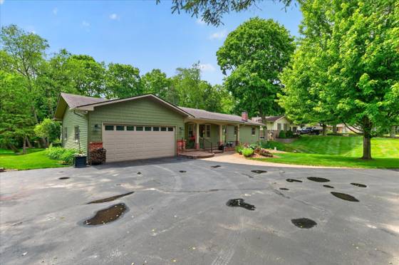 2801 N Tipsico Lake Road, Hartland, MI 48353 photo 3