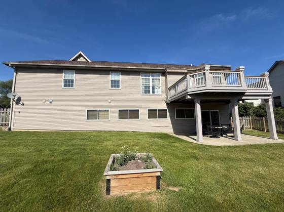 7504 Silver Fox Run, Swartz Creek, MI 48473 photo 3