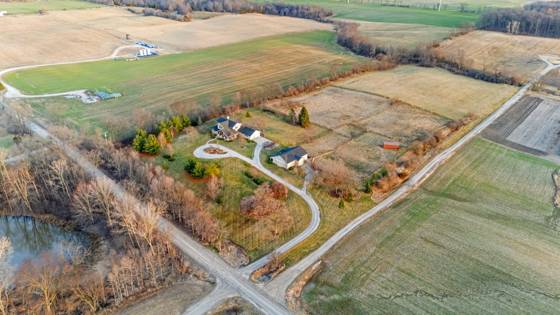 5665 Braun Road, Saline, MI 48176 photo 2