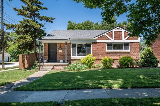 332 Normandy Road, Royal Oak, MI 48073 photo 4