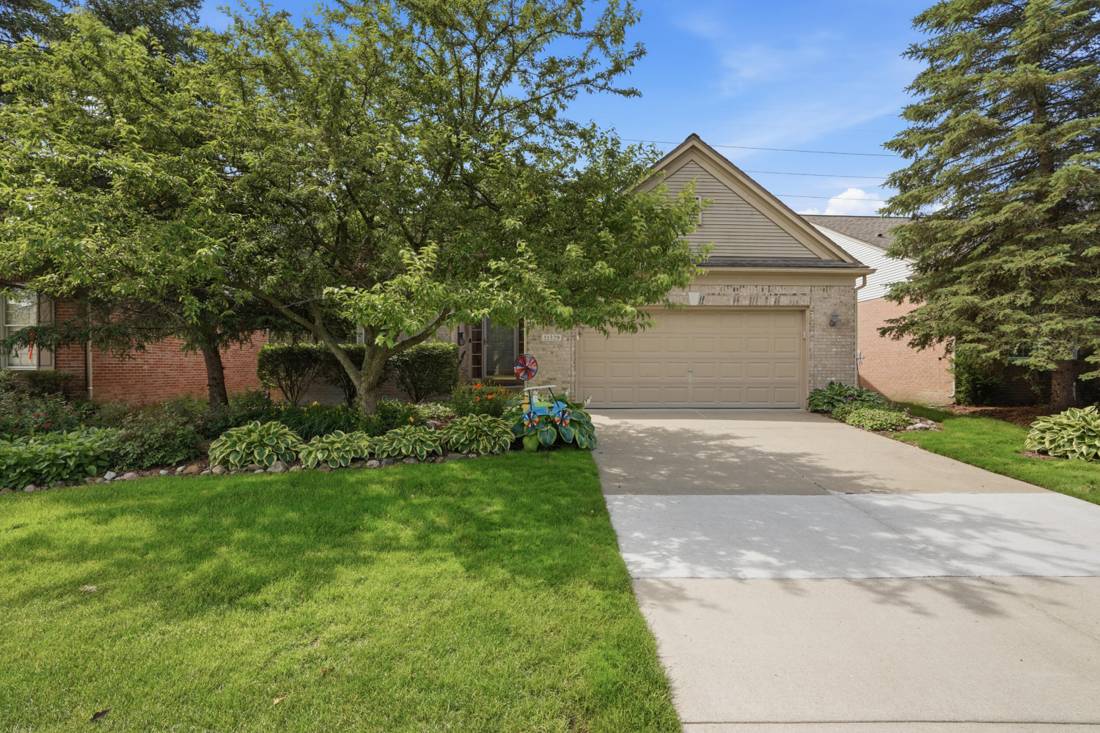 51329 Northview, Plymouth, MI 48170