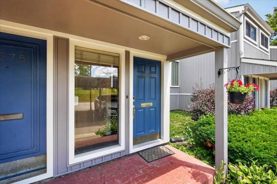 9579 Harbour Cove Court, Ypsilanti, MI 48197 photo 3