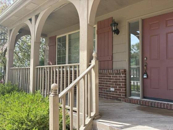 5888 Villa France Avenue, Ann Arbor, MI 48103 photo 2