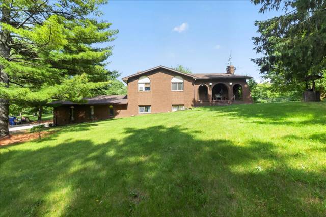 2717 Fishbeck Road, Howell, MI
