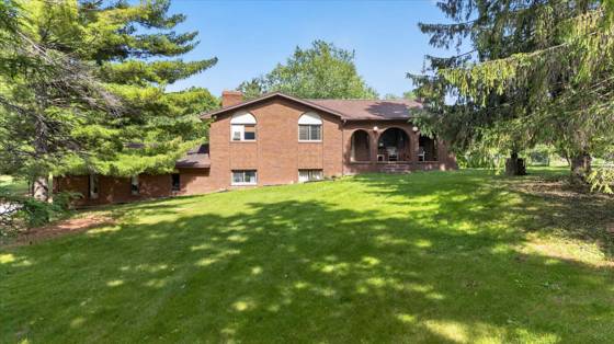 2717 Fishbeck Road, Howell, MI 48843 photo 5