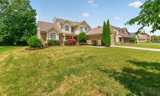 24381 Elmhurst Avenue, Farmington Hills, MI 48336 photo 2