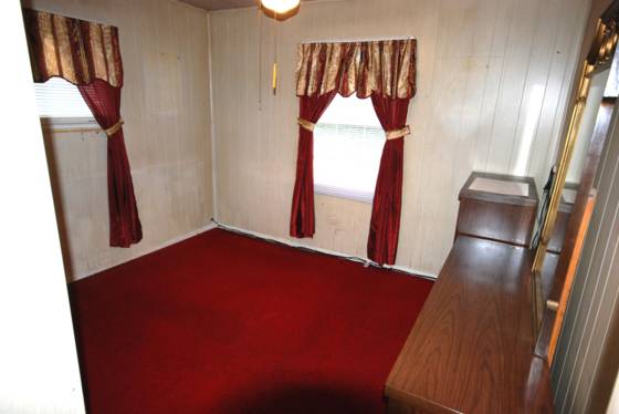 1620 E Meyers Avenue, Hazel Park, MI 48030 photo 4