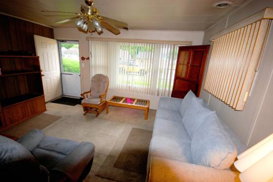 1620 E Meyers Avenue, Hazel Park, MI 48030 photo 3