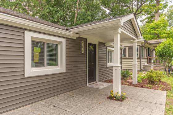 5050 Grover Drive, Brighton, MI 48116 photo 3