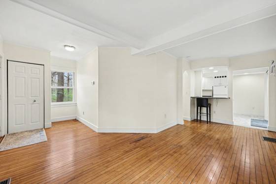 1326 Traver Street, Ann Arbor, MI 48105 photo 3