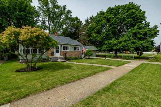 2225 Mclain Avenue, Lincoln Park, MI 48146 photo 2