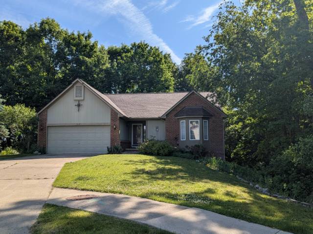 619 Hill Crest Court, Milford, MI