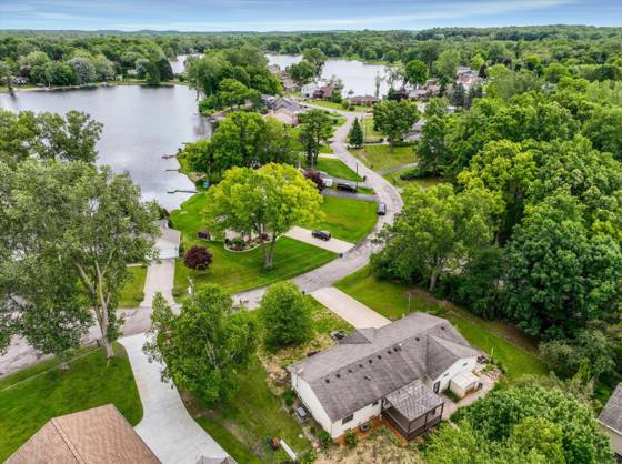 3941 Loch Drive, Highland, MI 48357 photo 2